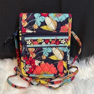 Vera Bradley Happy Snails Quilted Floral Print Crossbody Bag.